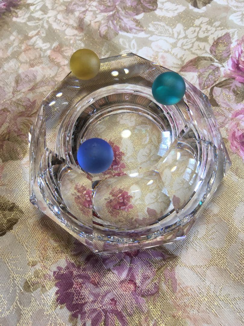 スワロフスキー　オブジェ　小物入れ