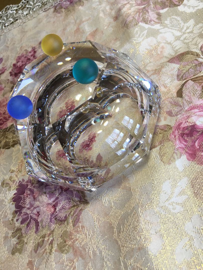 スワロフスキー　オブジェ　小物入れ