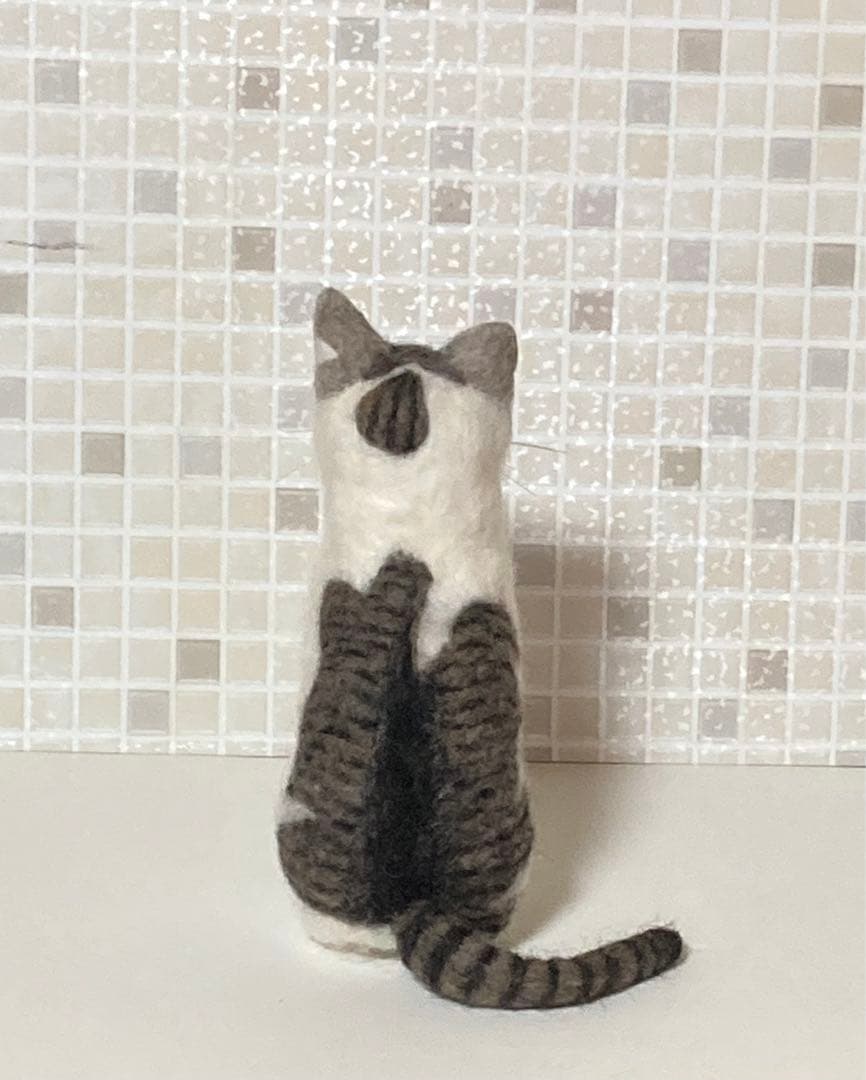 羊毛フェルト 猫 Mサイズ 植毛なし サンプルページ