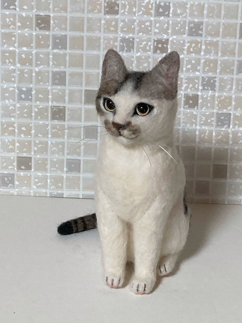 羊毛フェルト 猫 Mサイズ 植毛なし サンプルページ