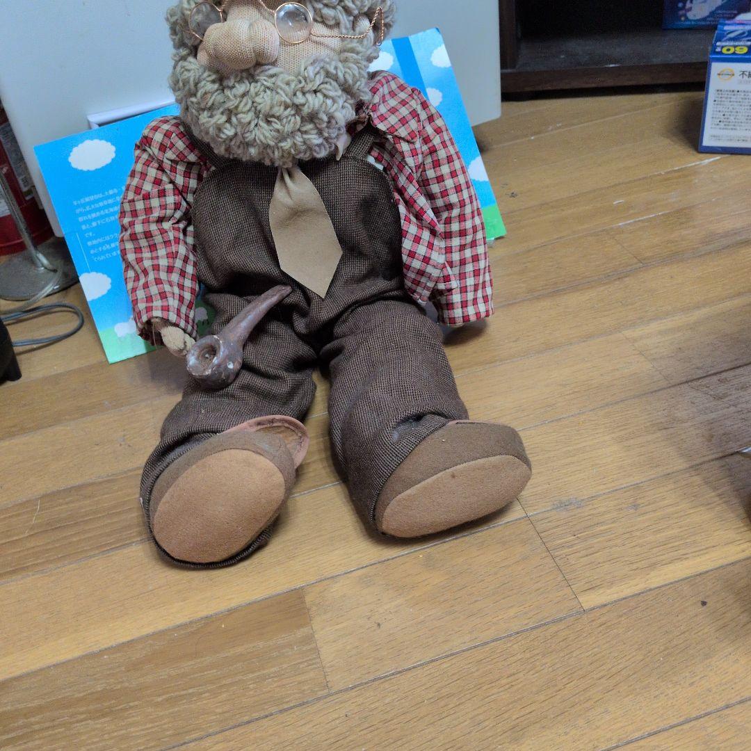 ひげのあるおじいさんの布製人形