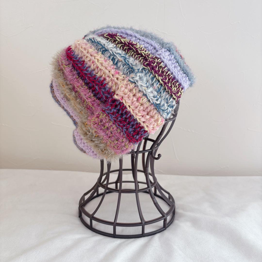 【ハンドメイド・完成品】ニット帽　ビーニー　帽子　ニットハット　編み物　カラフル
