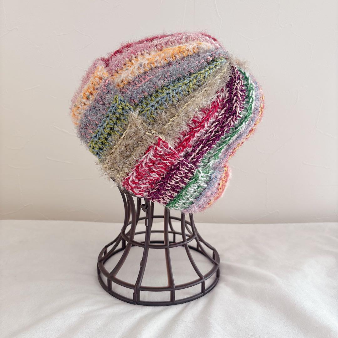 【ハンドメイド・完成品】ニット帽　ビーニー　帽子　ニットハット　編み物　カラフル
