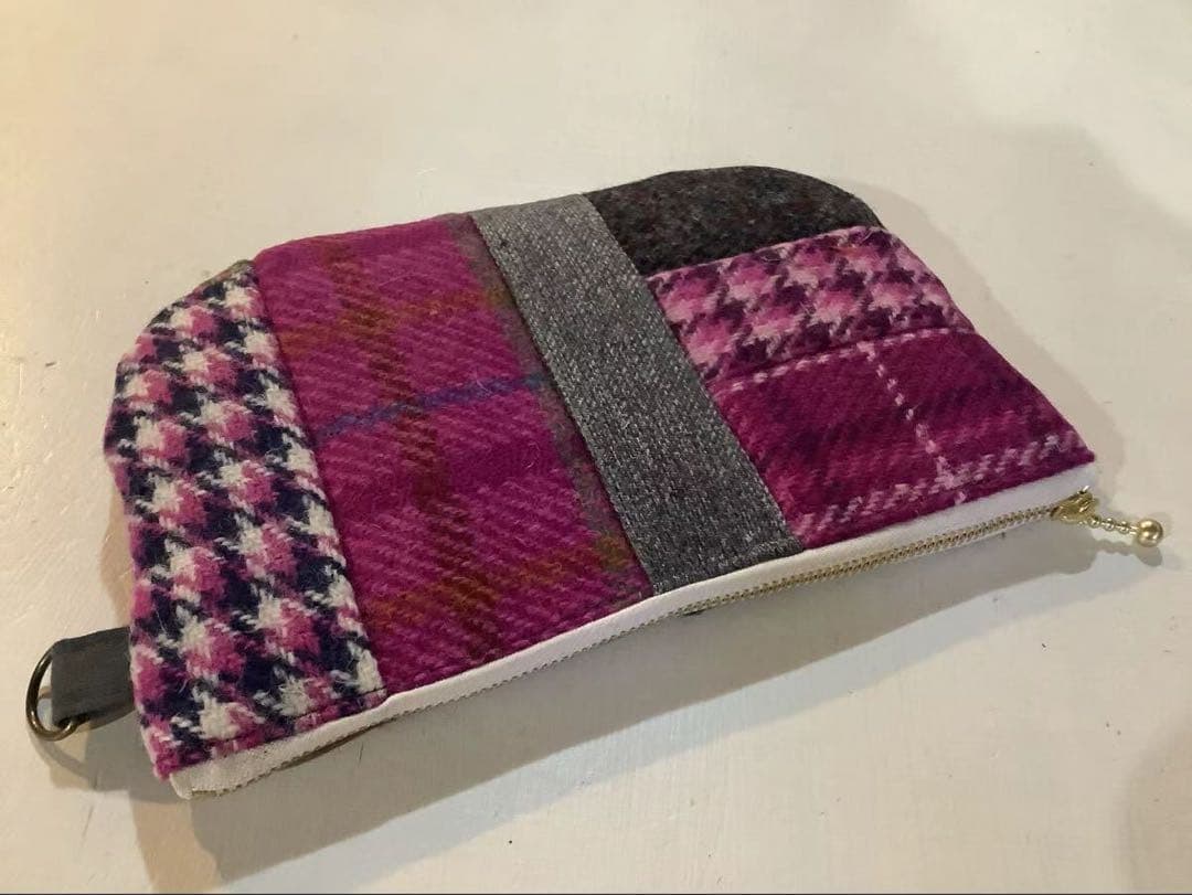 ウールパッチワークケース