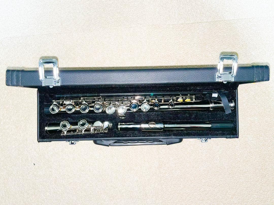 【新品】フルート 入門用フルートセット（白銅製16穴Cキー）