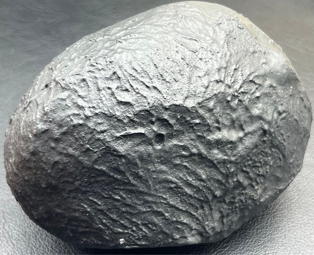 ウルグアイ産ミニアメジストドーム　最高品質　一点物　美品　パワーストーン　浄化