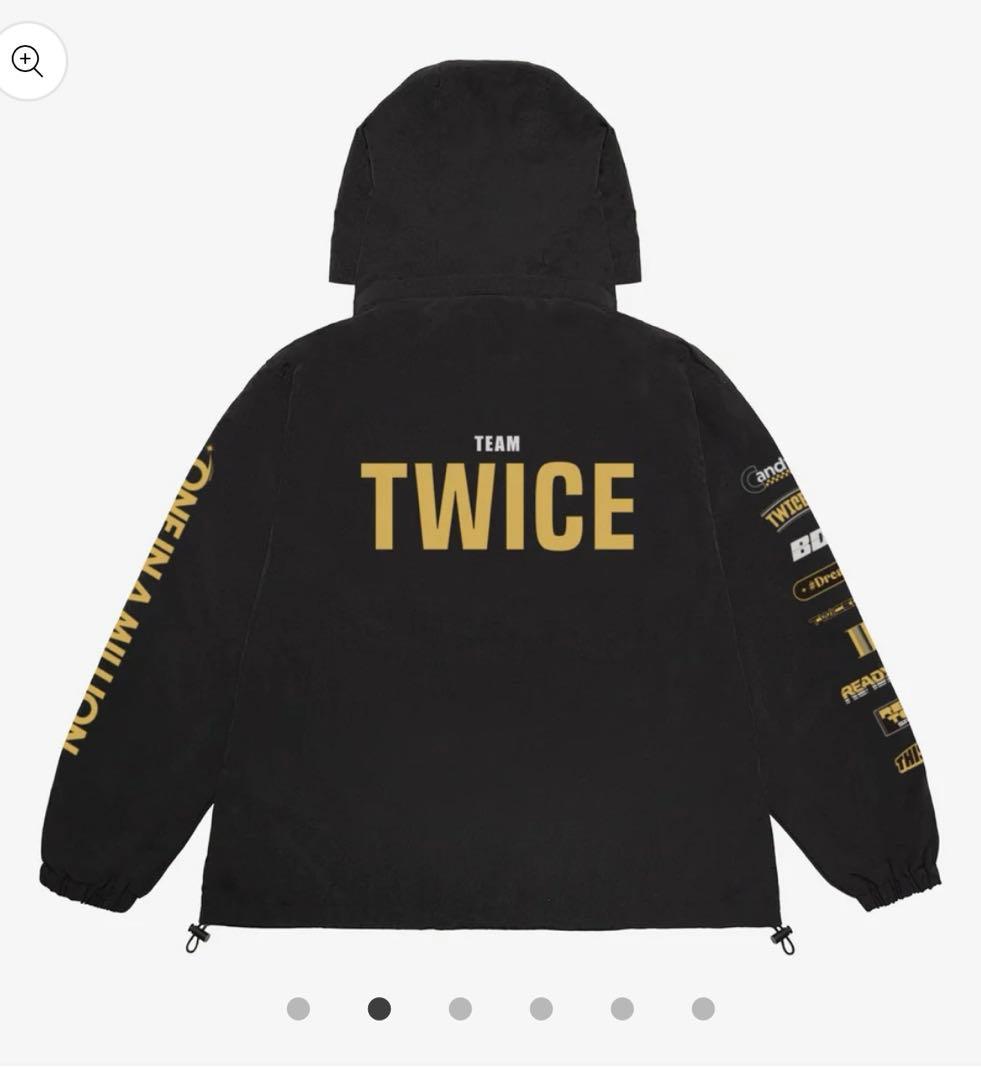TWICE THIS IS FOR ジヒョ　ウィンドブレーカー M