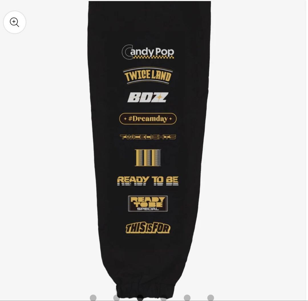 TWICE THIS IS FOR ジヒョ　ウィンドブレーカー M