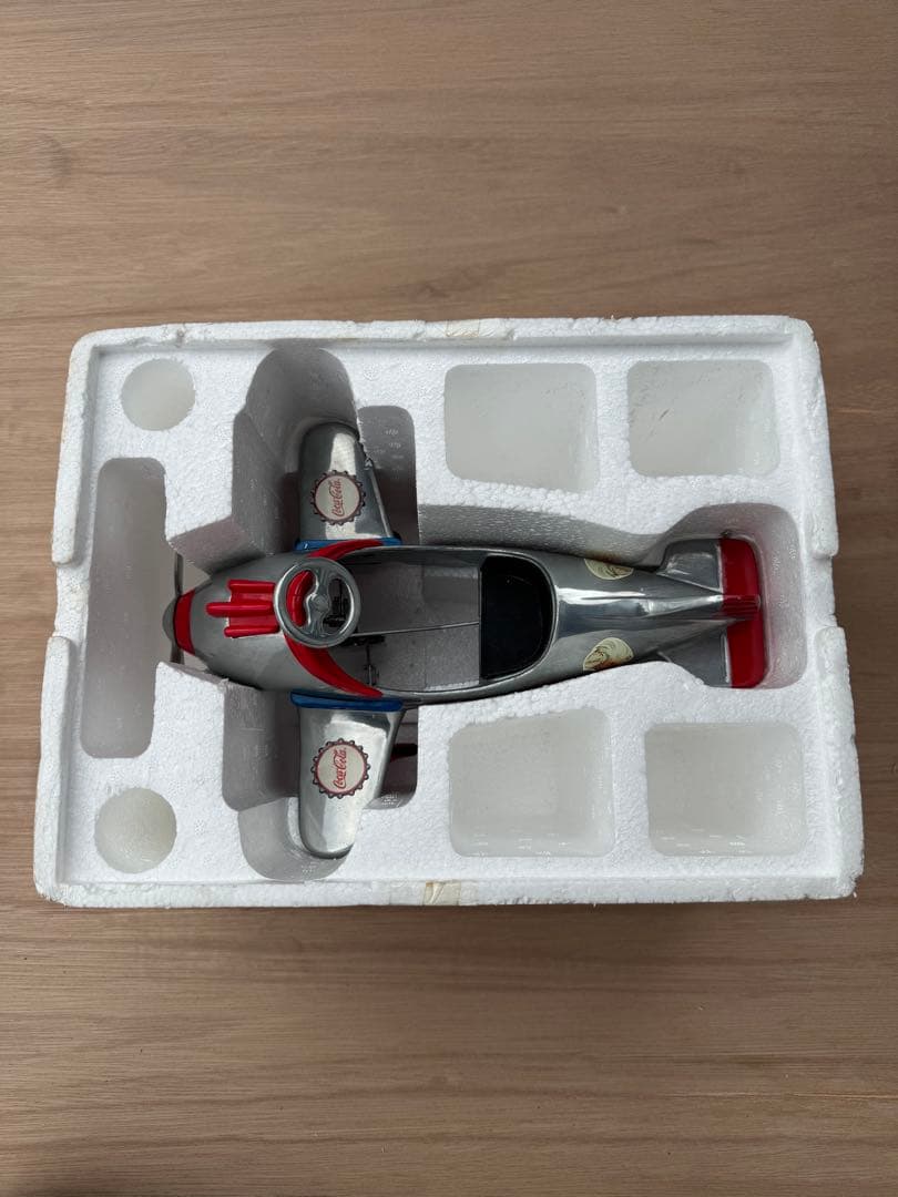 コカ・コーラ ペダルエアプレーン 飛行機　メタル製　限定生産モデル