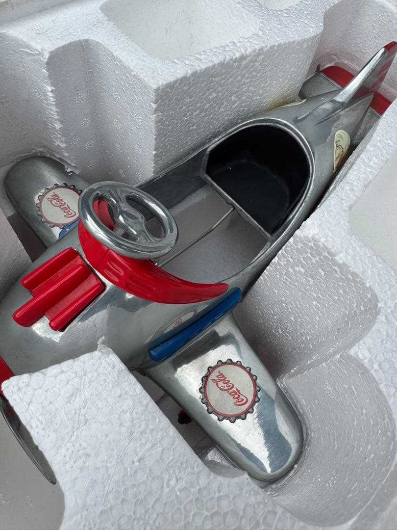 コカ・コーラ ペダルエアプレーン 飛行機　メタル製　限定生産モデル