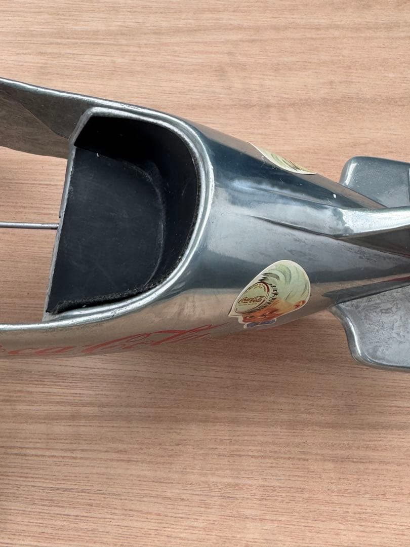 コカ・コーラ ペダルエアプレーン 飛行機　メタル製　限定生産モデル