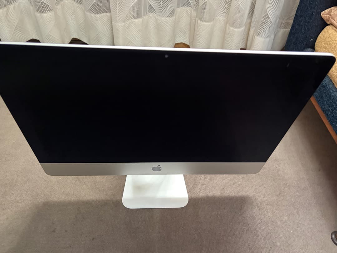 値下げしました！！iMac (21.5-inch, Late 2015)　美品！