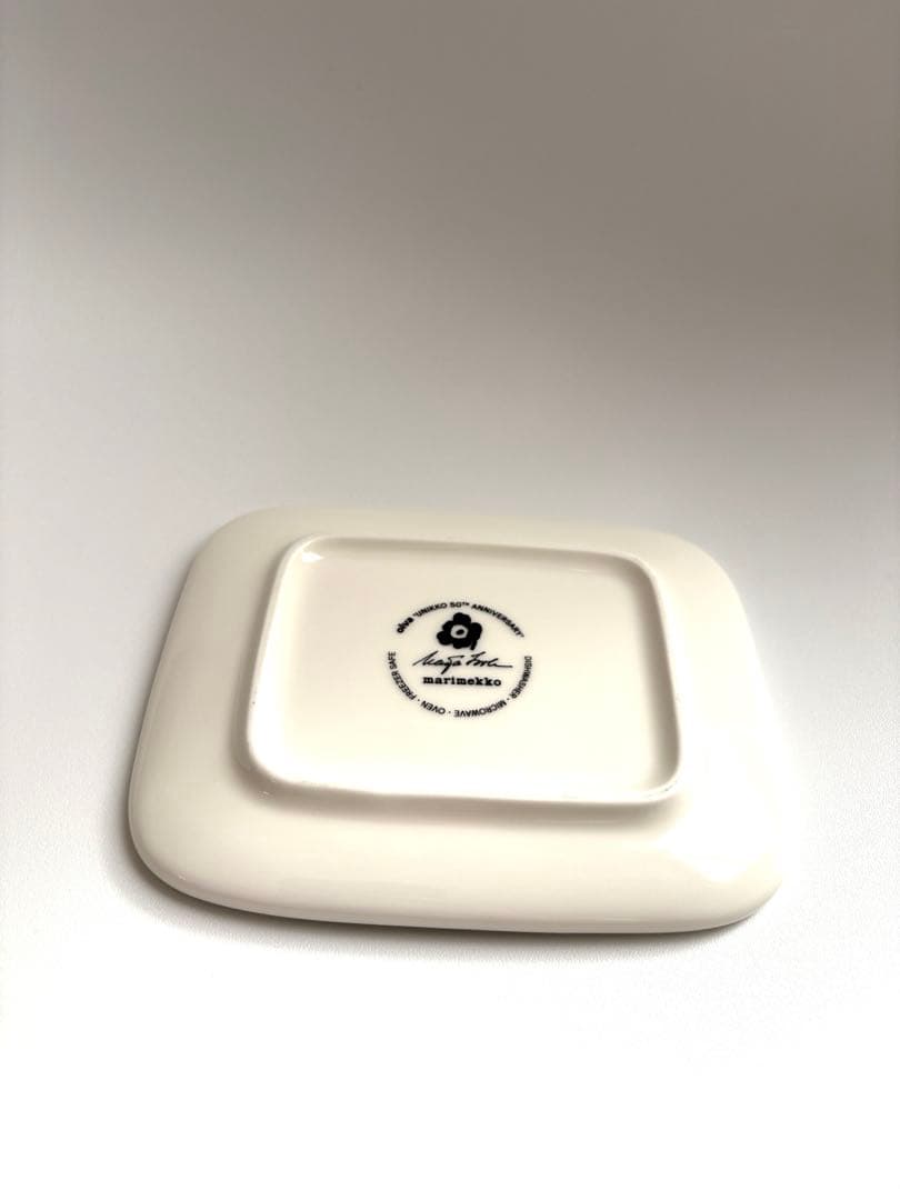 メグ様　marimekko レア　プレート皿　ウニッコ50周年　イエロー