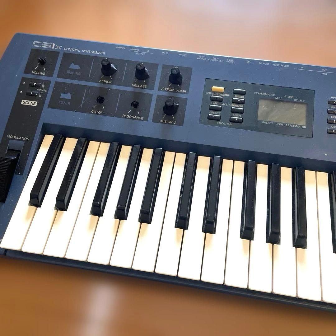 YAMAHA CS1X シンセサイザー キーボード