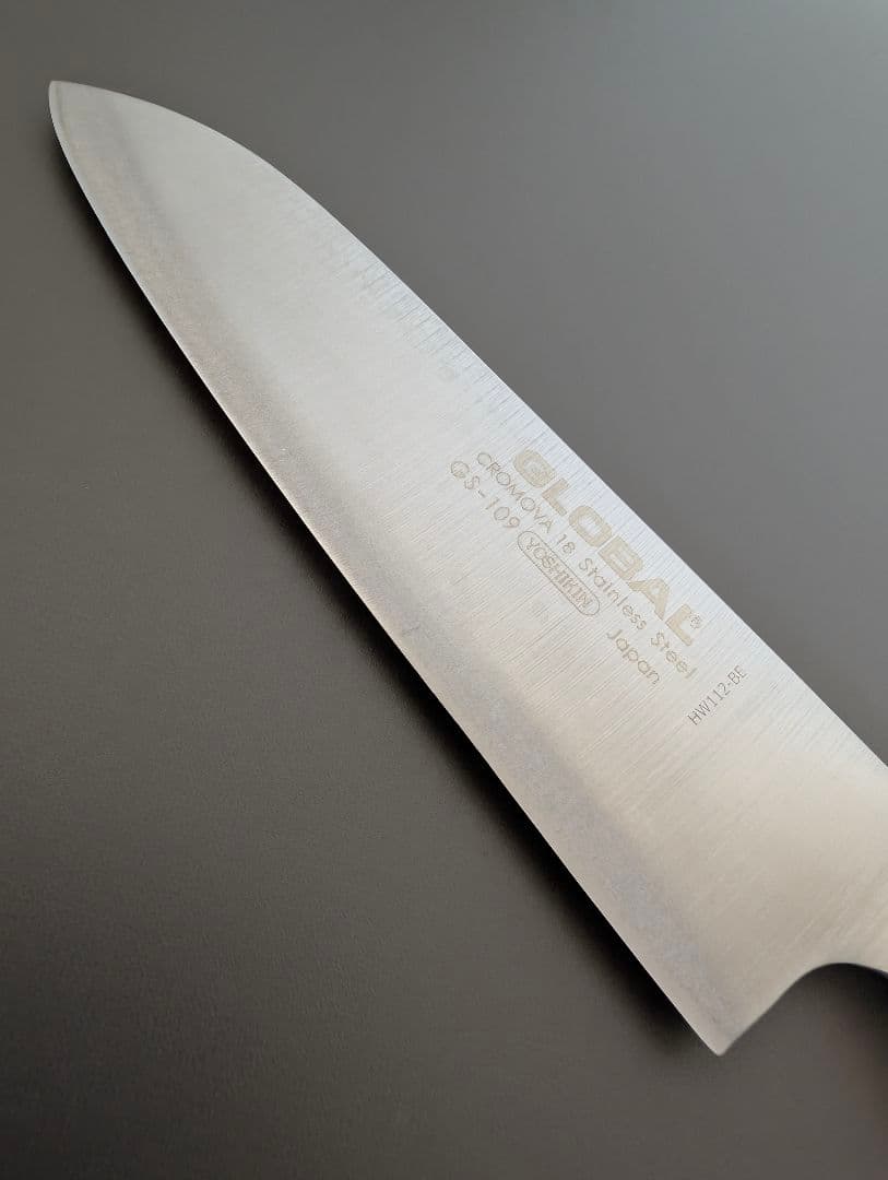 グローバル 三徳包丁 GS-109 刃渡り12cm 両刃 YOSHIKIN
