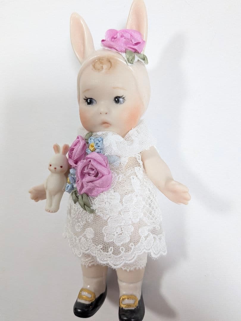 ちびくま工房　バニーラブ　15センチ バラのワンピ　リボン刺繍