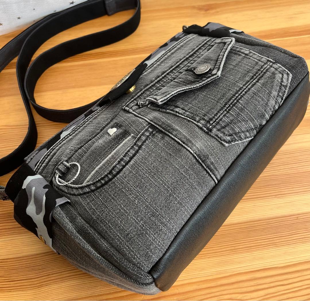 デニムリメイクバッグ（M）No.741☆ショルダーバッグ　斜めがけ
