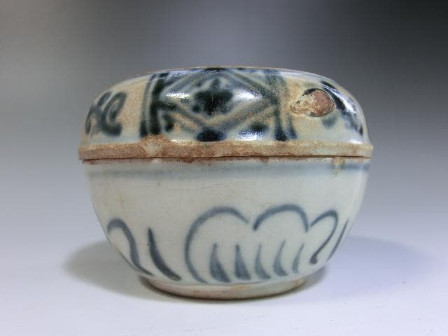 蓋物■呉須安南 古い染付 安南 丸香合 花唐草 青華 古玩 時代物 骨董品■