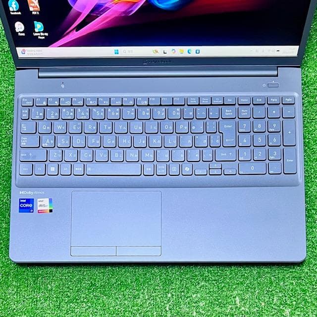 2025春《ほぼ未使用》第13i7搭載！オールインワンノート！dynabook