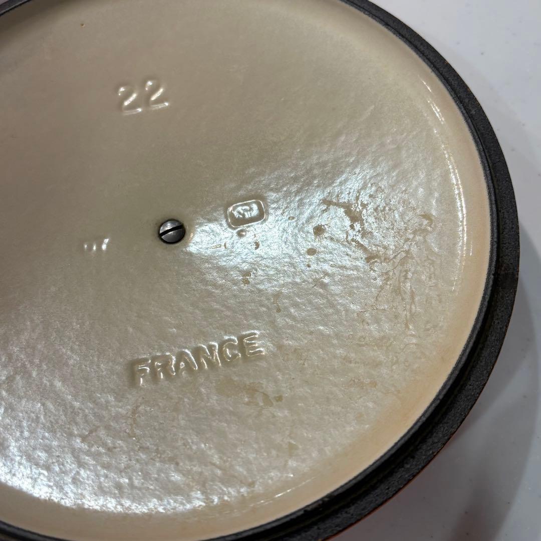 LE CREUSET ココットロンド22 オレンジ