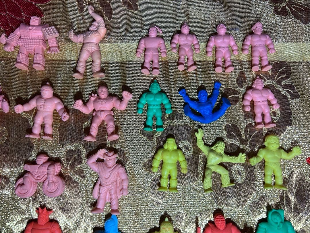 昭和レトロ品　キン肉マン消しゴム(キン消し)大量セット当時物希少連休SALE