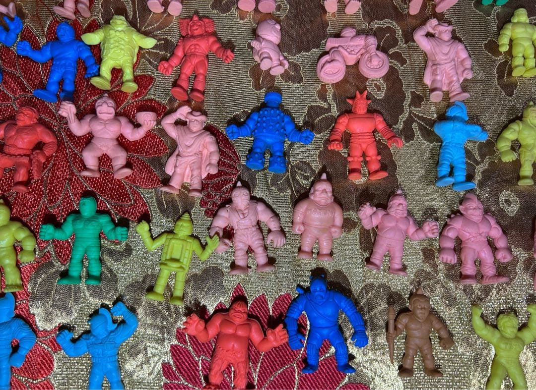 昭和レトロ品　キン肉マン消しゴム(キン消し)大量セット当時物希少連休SALE