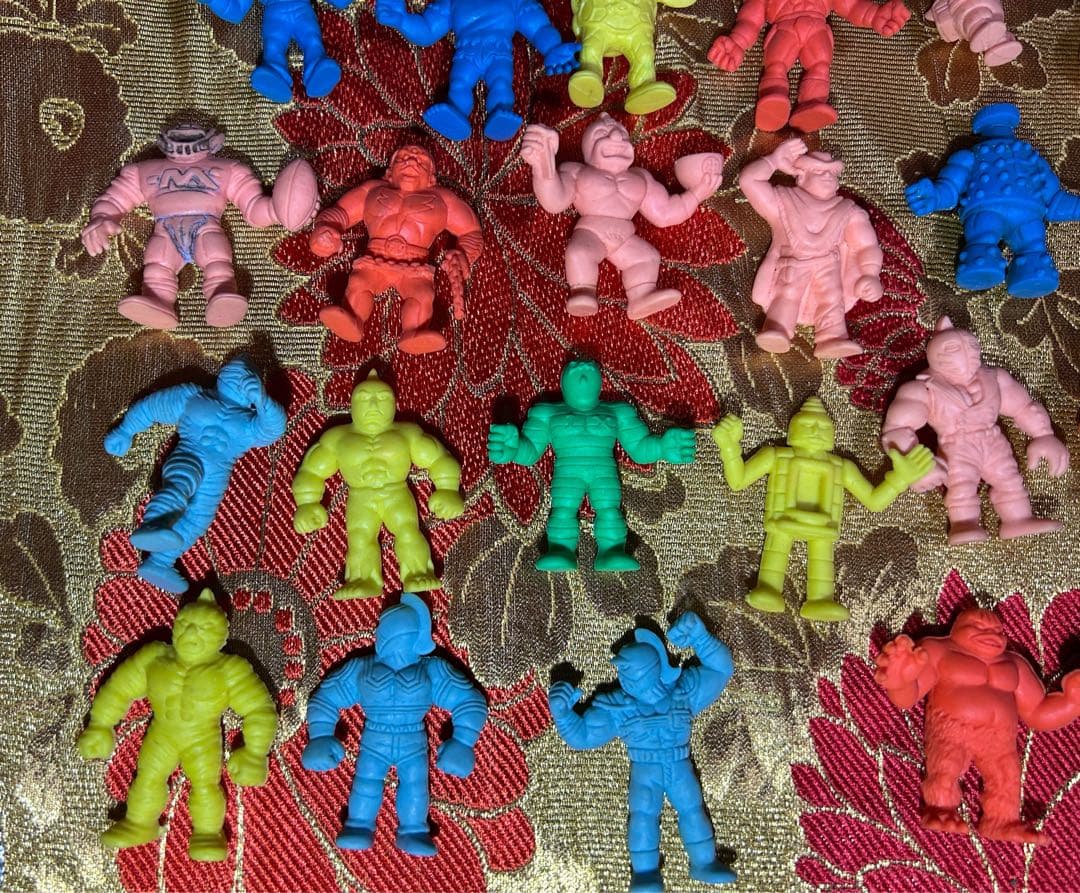 昭和レトロ品　キン肉マン消しゴム(キン消し)大量セット当時物希少連休SALE