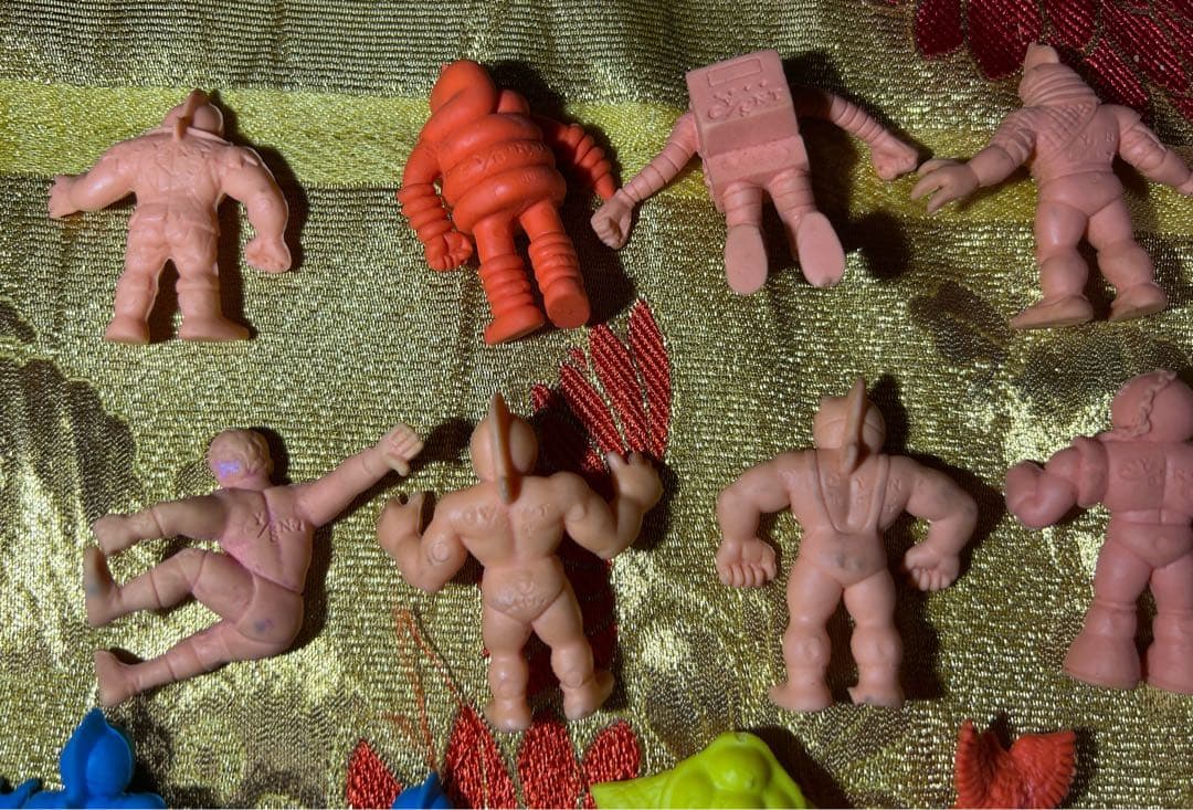 昭和レトロ品　キン肉マン消しゴム(キン消し)大量セット当時物希少連休SALE