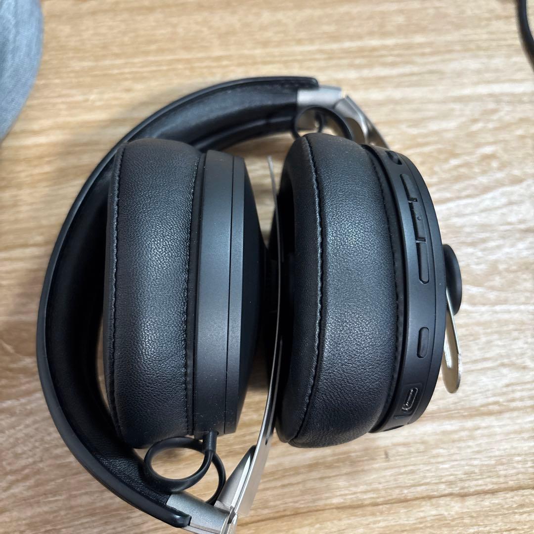 ヘッドホン Sennheiser MOMENTUM Wireless M3