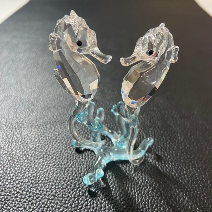 スワロフスキー　干支　辰年　タツノオトシゴ　フィギュリン　龍　たつのおとしご