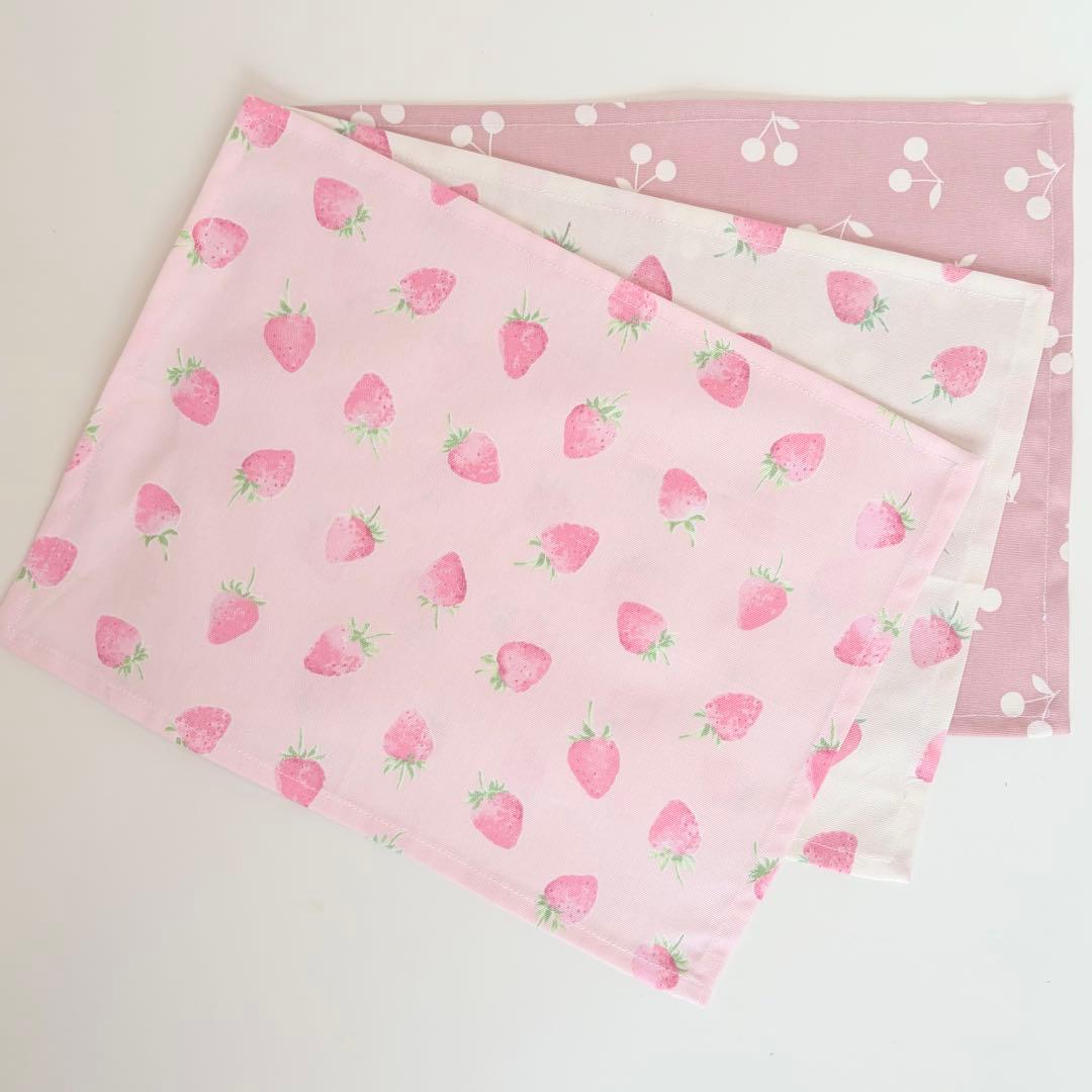 れもん様　確認用　いちご　ピンク　着替え袋　ランチョンマット