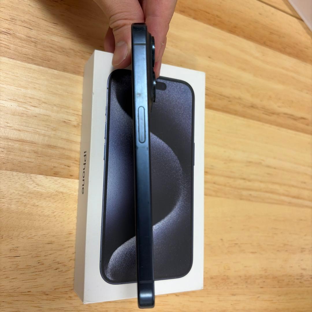 （値下げしました）Iphone15 pro 128GB 本体