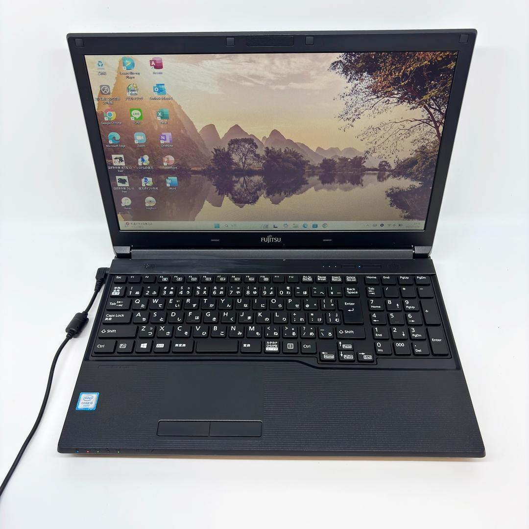 富士通 ノートパソコン Corei5 SSD Office Win11 D19