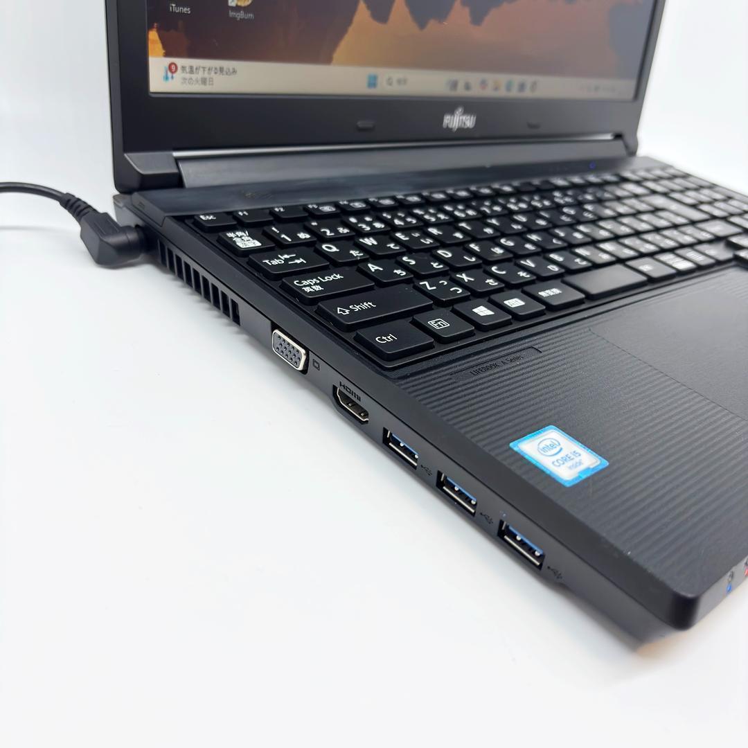 富士通 ノートパソコン Corei5 SSD Office Win11 D19
