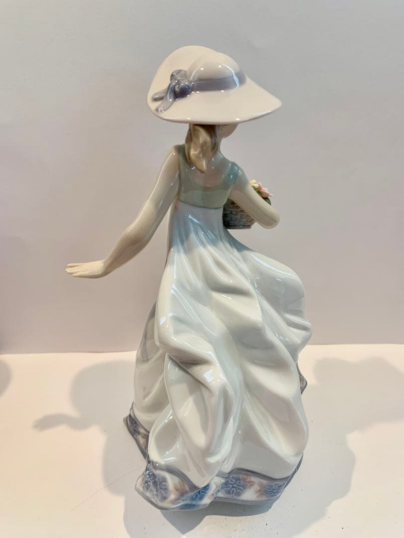 リヤドロ　LLADRO　春の花かご　#5790　置物　陶磁器