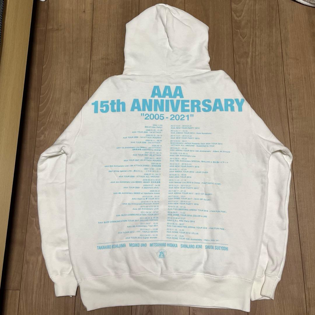 AAA 15th ライブグッズ パーカー プルオーバーフーディー Mサイズ 白