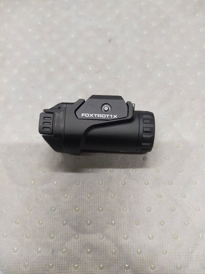 SIG FOXTROT1X ウェポンライト 20mmレール対応