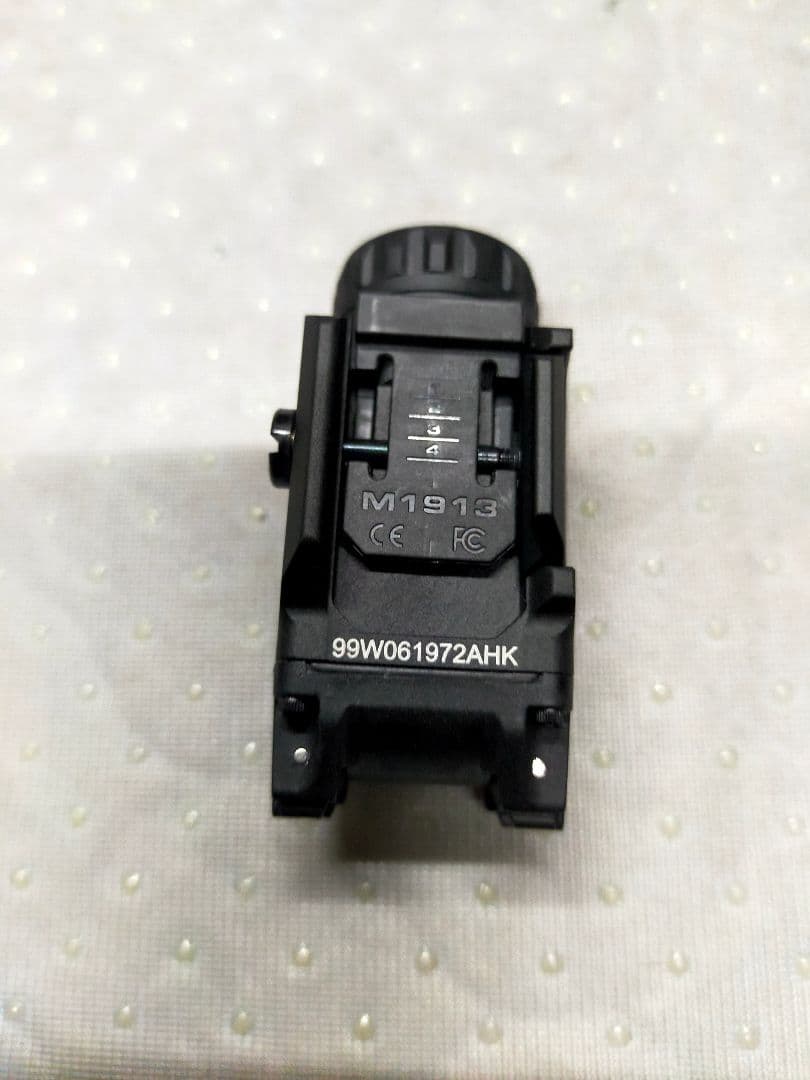 SIG FOXTROT1X ウェポンライト 20mmレール対応