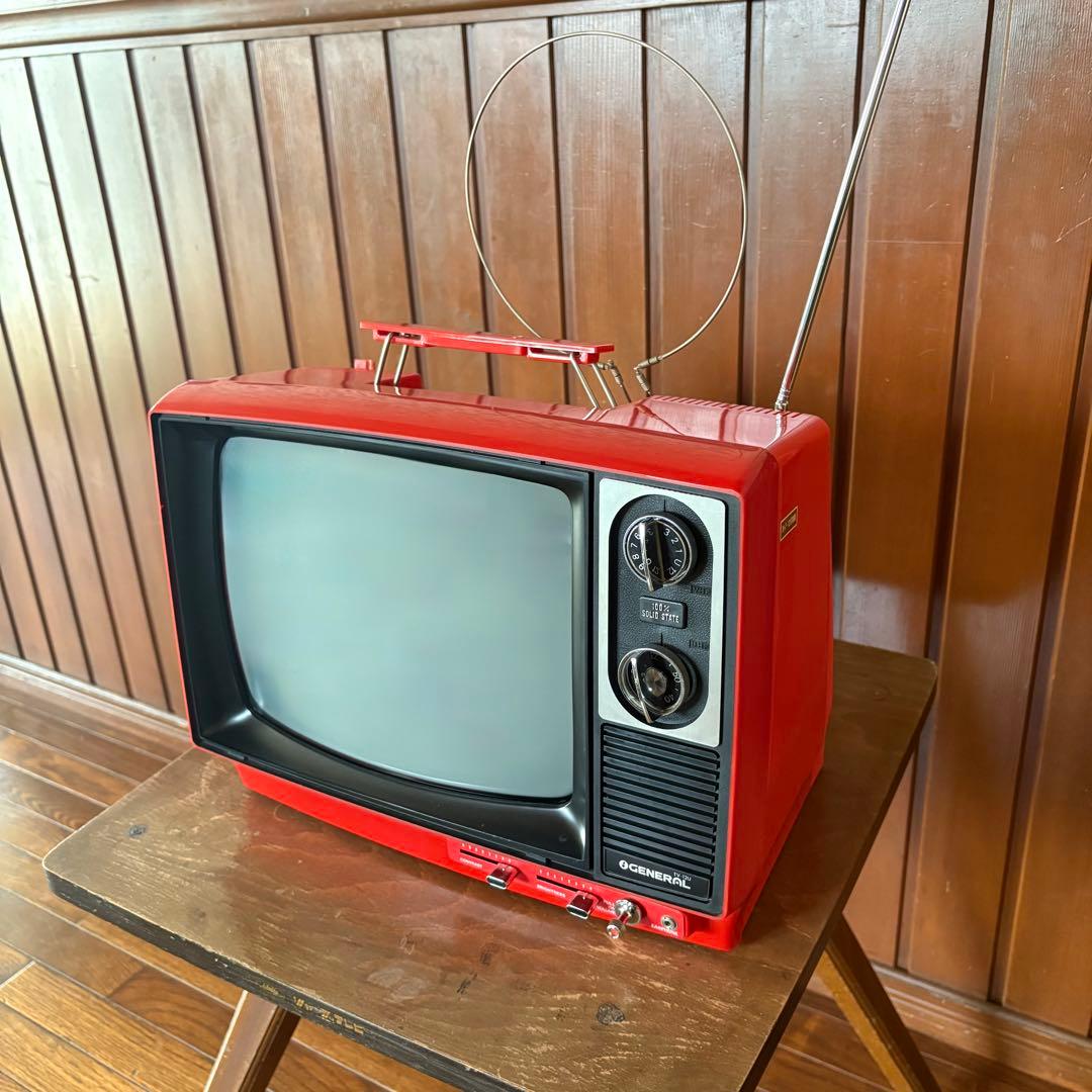 昭和レトロ　70年代　テレビ　デッドストック　箱付き　小型 ポータブルTV
