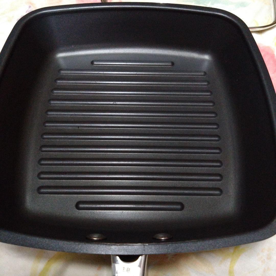 MEYER　マイヤー　パーフェクト　グリルパン　ガラスプレス＆蓋付き