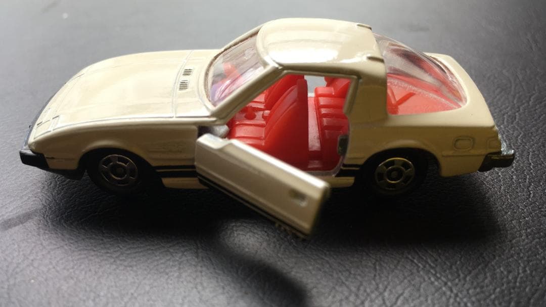 【新古品】トミカ マツダサバンナRX-7(白) 限定特注品マツダ RX-7