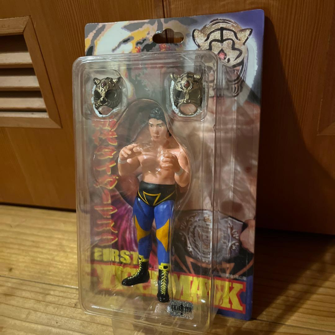 美品！タイガーマスク フィギュア