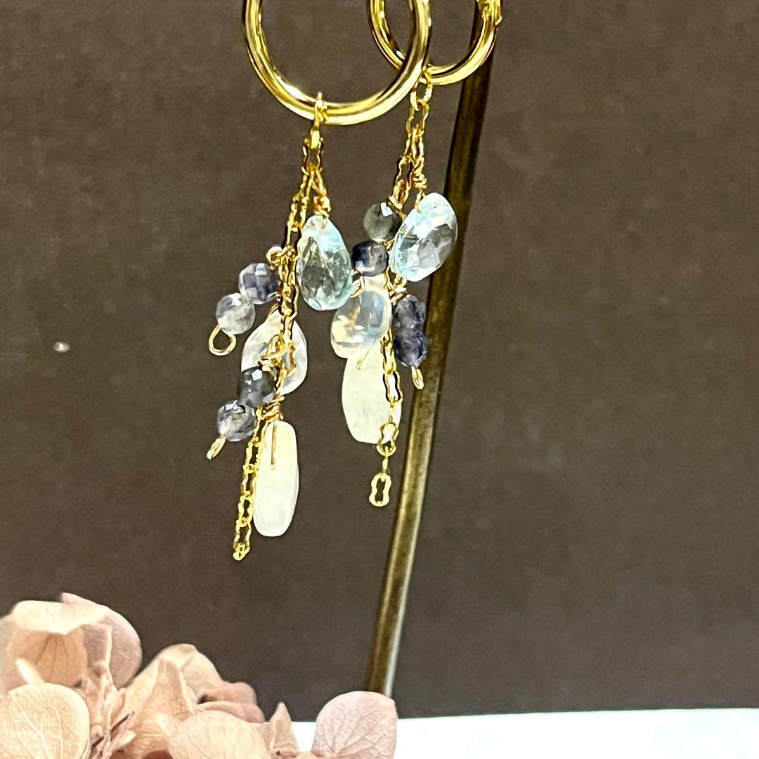 【winter 】トパーズムーンストーン他　チャームピアスイヤリング