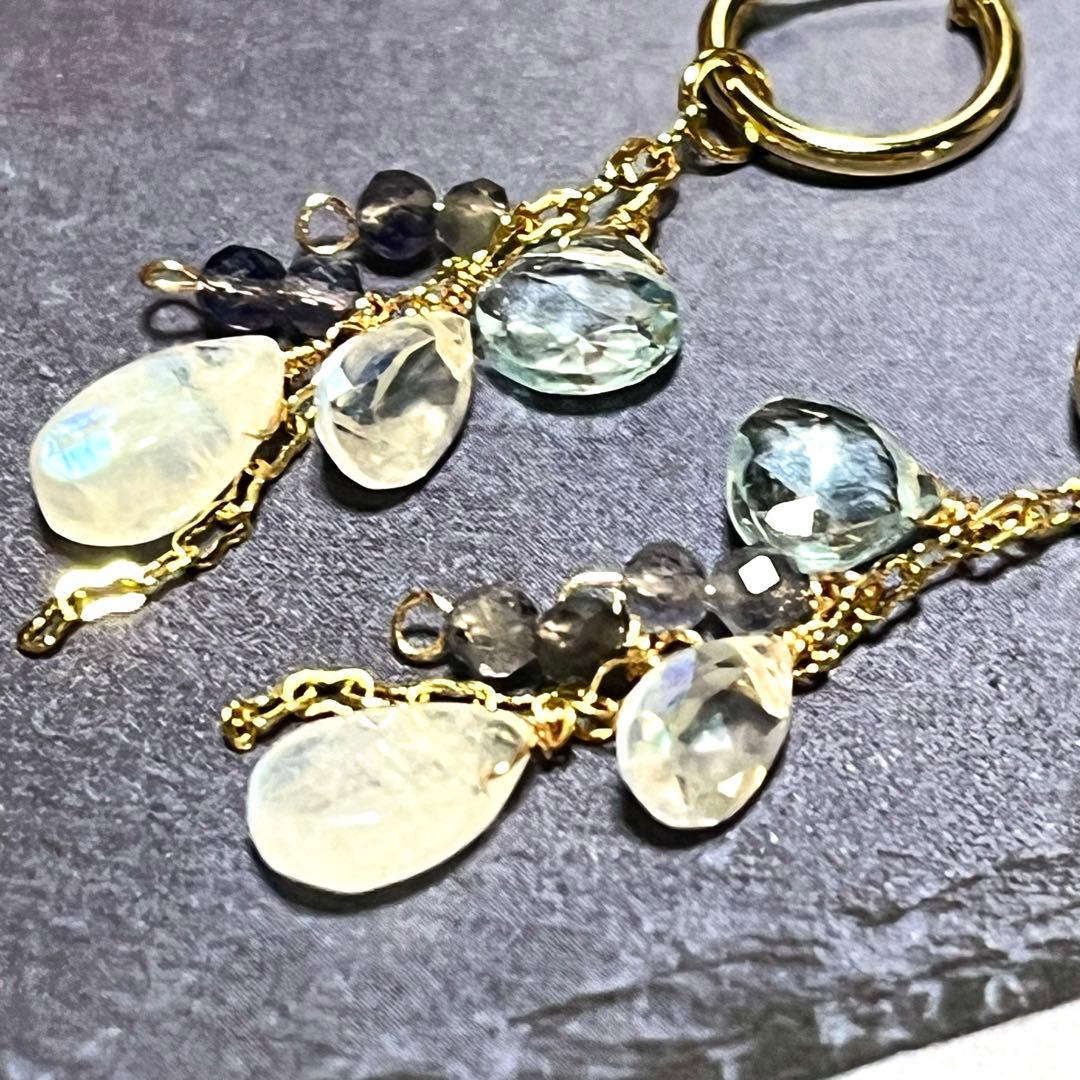 【winter 】トパーズムーンストーン他　チャームピアスイヤリング