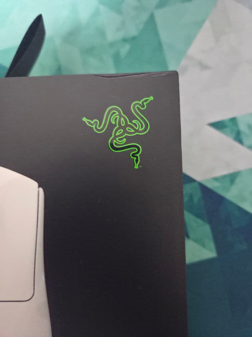 Razer DeathAdder V4 Pro　ゲーミングマウス