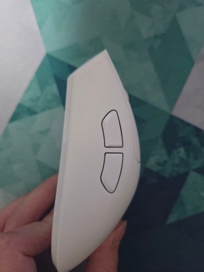 Razer DeathAdder V4 Pro　ゲーミングマウス