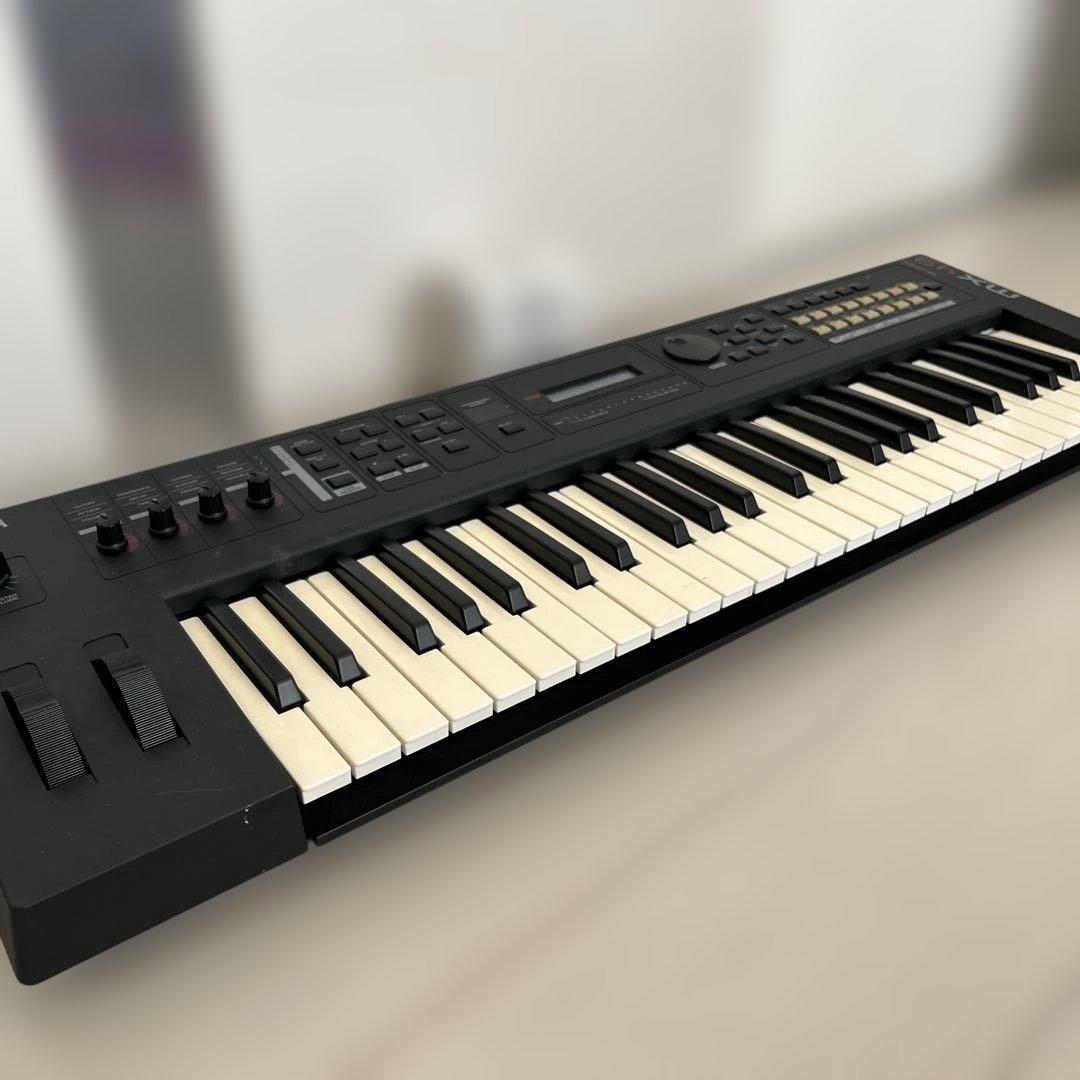 YAMAHA MX49 シンセサイザー ワークステーション キーボード