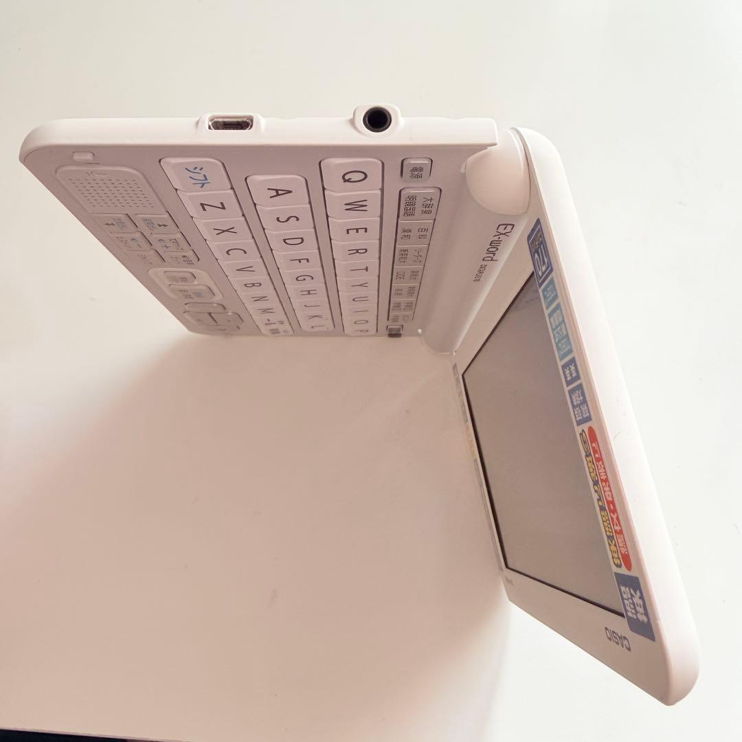 電子辞書 Casio EX word XD-Y9800WE