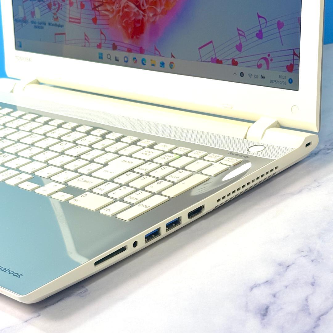 SSD☆カメラ・DVDマルチ・メモリ8GB・Windows11・ノートパソコン