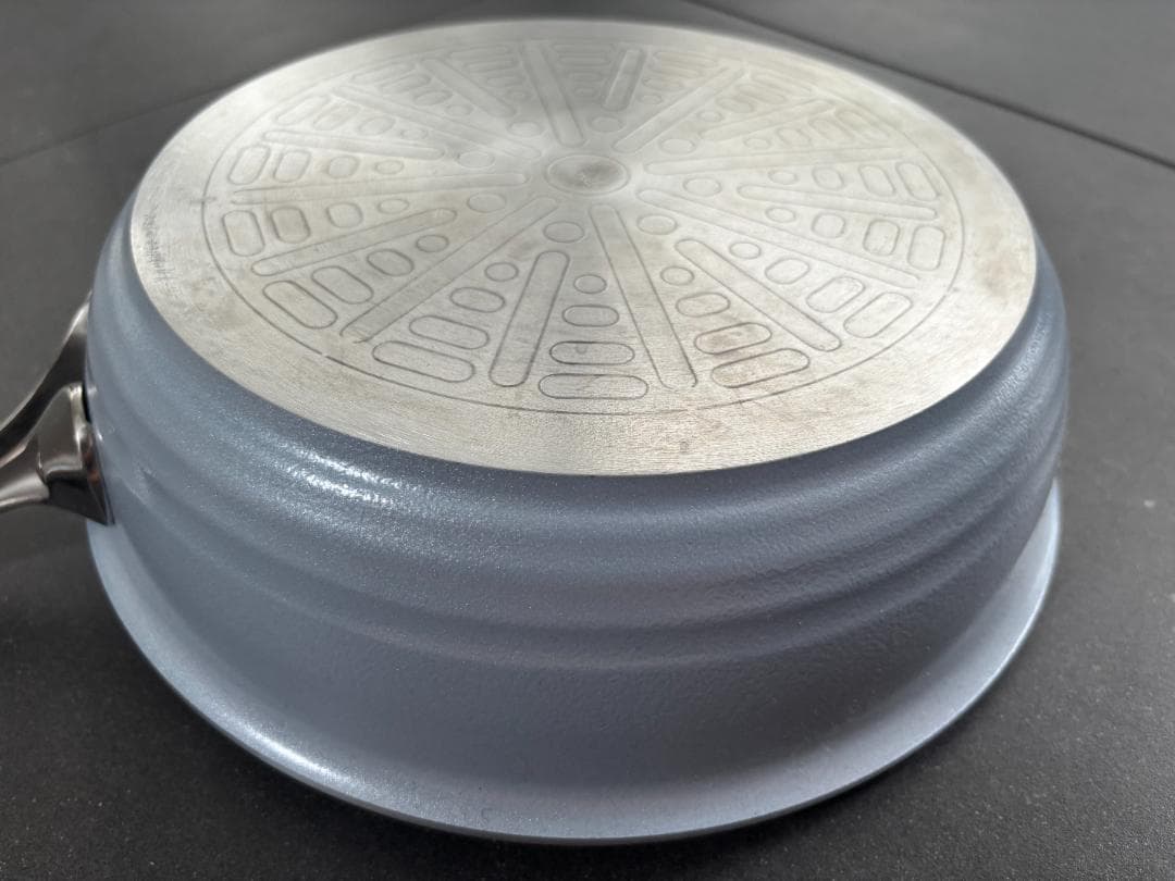 未使用 アサヒ軽金属 オールライト 26 ダイヤモンドグレー フライパン 蓋つき
